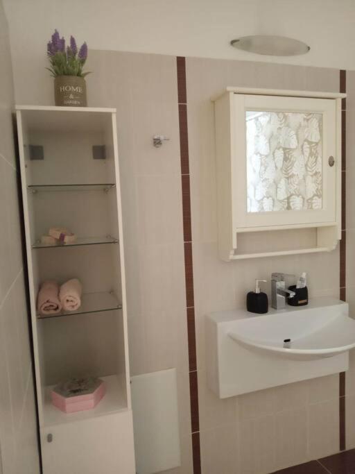 Eleni'S Maisonette Kalamata Extérieur photo